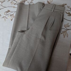 Aritzia Wilfred Effortless Pants - (Re)ssential - Heather Chrome